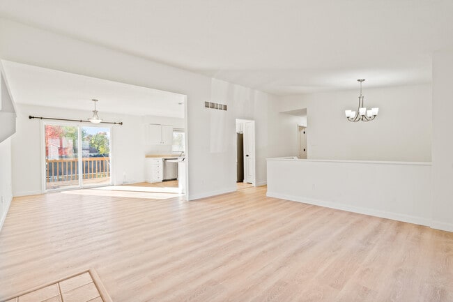 Photo - 3608 Teakwood Dr