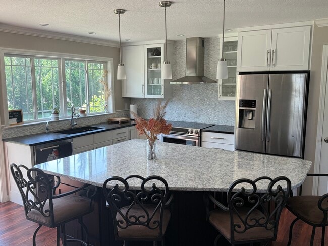 Photo - 3002 Meadowbrook Ct