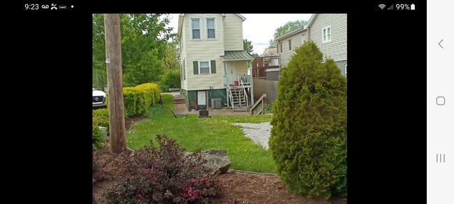 Photo - 914 Front St