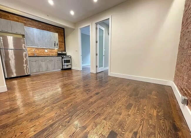 Building Photo - 2156A Fulton St Unit 3A