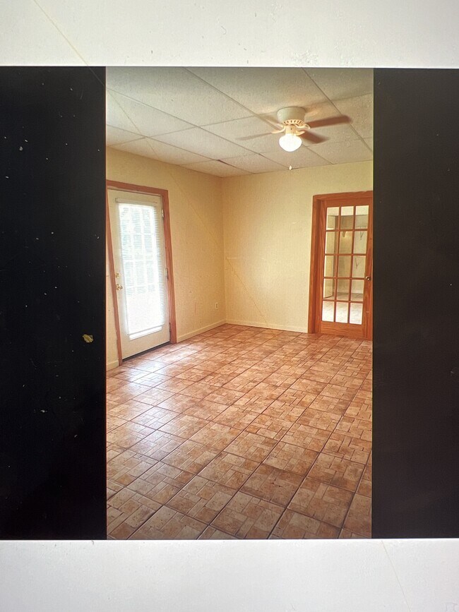 Photo - 367 Darter Way NW