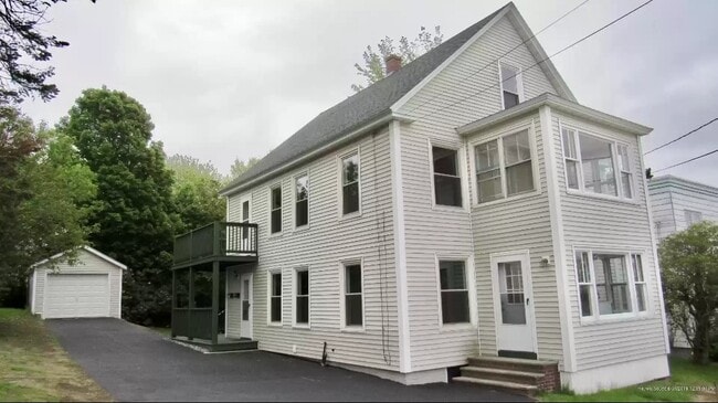 Building Photo - 257 Webber Ave Unit 257 Webber #2