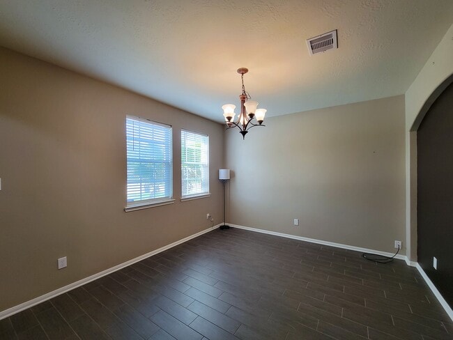 Photo - 805 Arlington Pointe Dr