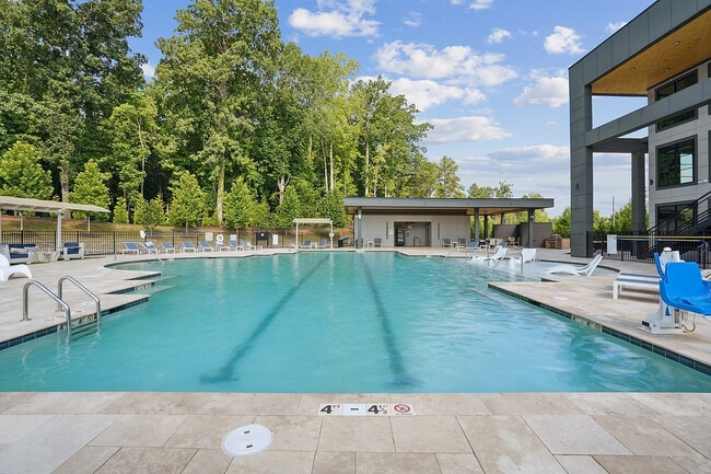 Blu South Swimming Pool