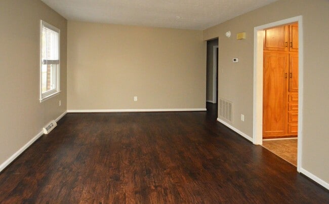 Photo - 2 Bedroom Duplex off Wards Ferry Rd