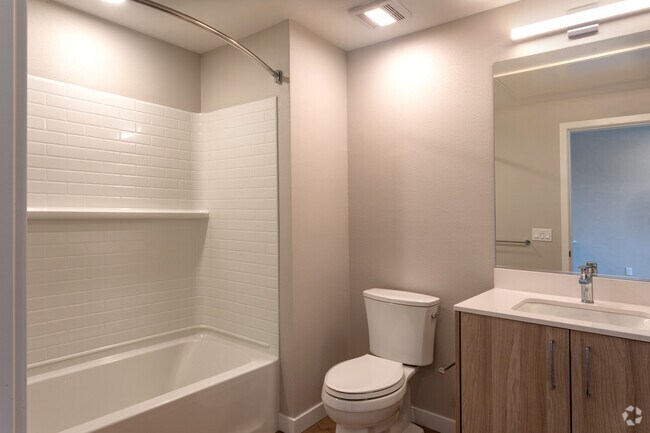 Amelia 1BR, 1BA - 653SF
