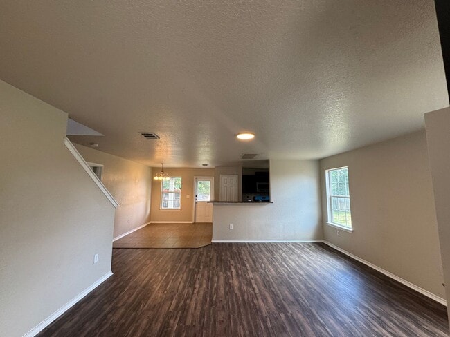 Photo - 4-Bedroom Home in Mission Del Lago – Historic South San Antonio