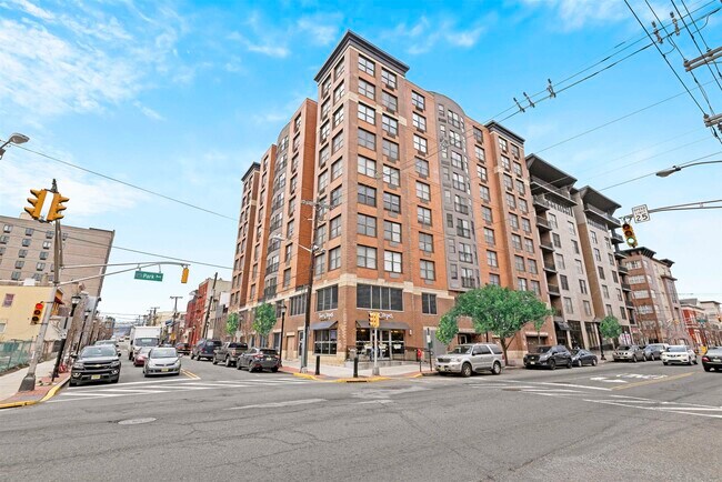 Photo - 4301 Park Ave Unit 4A