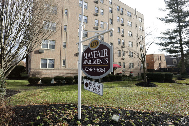 Building Photo - The Mayfair Apartments