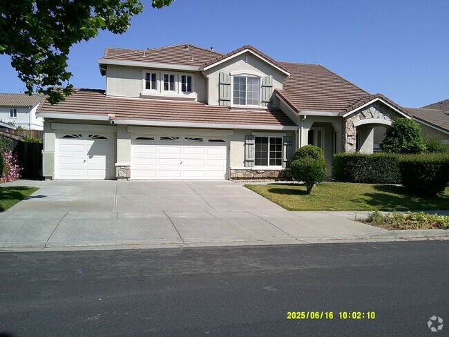 Building Photo - 5002 S Ridgefield Way Rental