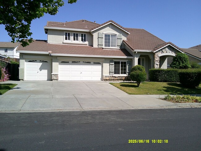 Photo - 5002 S Ridgefield Way House