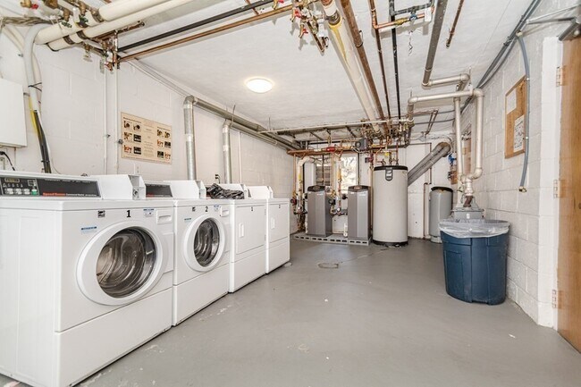 Photo - 32 Jacqueline Rd Unit E