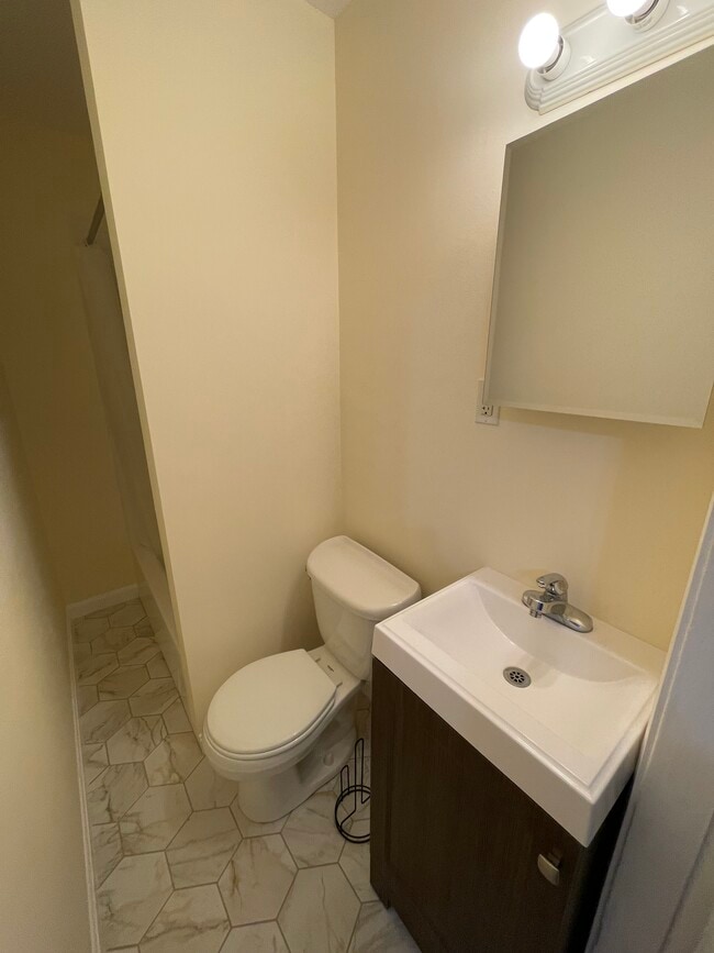 Photo - 1318 Commonwealth Ave Unit 3A