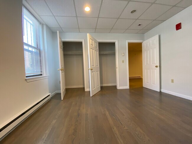 Photo - 77 Park Dr Unidad A