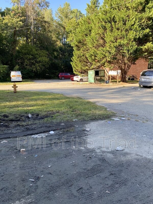 Photo - 1600 Oak Croft Ct Unit Apt F