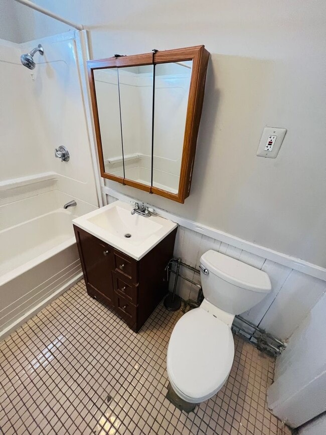 Photo - NEWLY RENOVATED PENTHOUSE UNIT