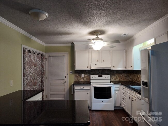 Photo - 8526 Timbercrest Cir