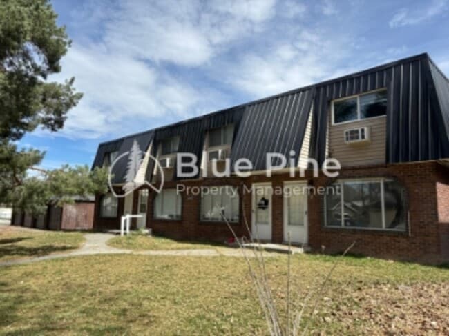 Building Photo - 337 E 15th St Unit 3