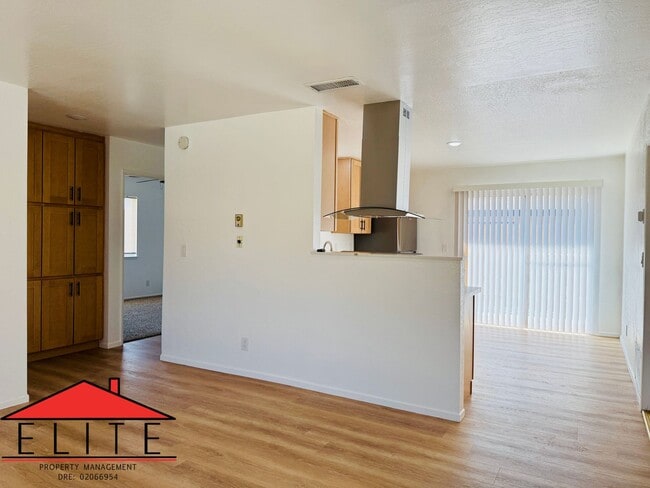 1001 W Atkins Ave Unit A