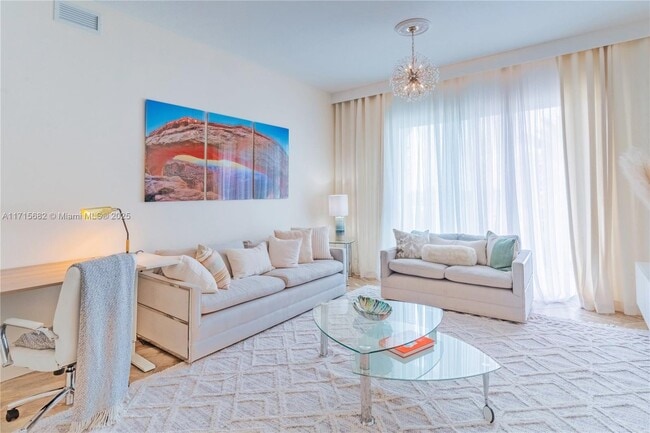 Photo - 802 W Windward Way Unidad 411