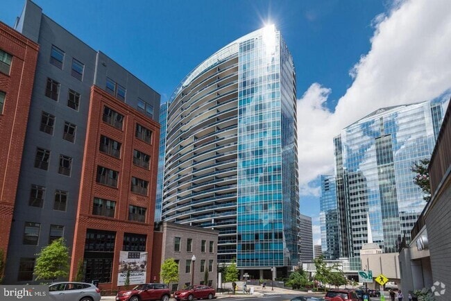 Building Photo - 1881 N Nash St Unit 1010 Rental