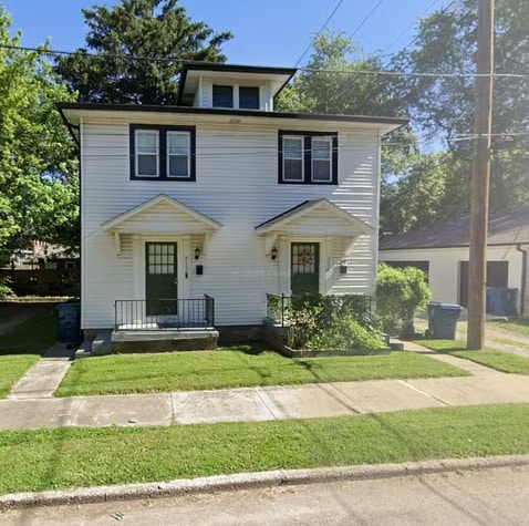 Building Photo - 714 E 50th St Rental
