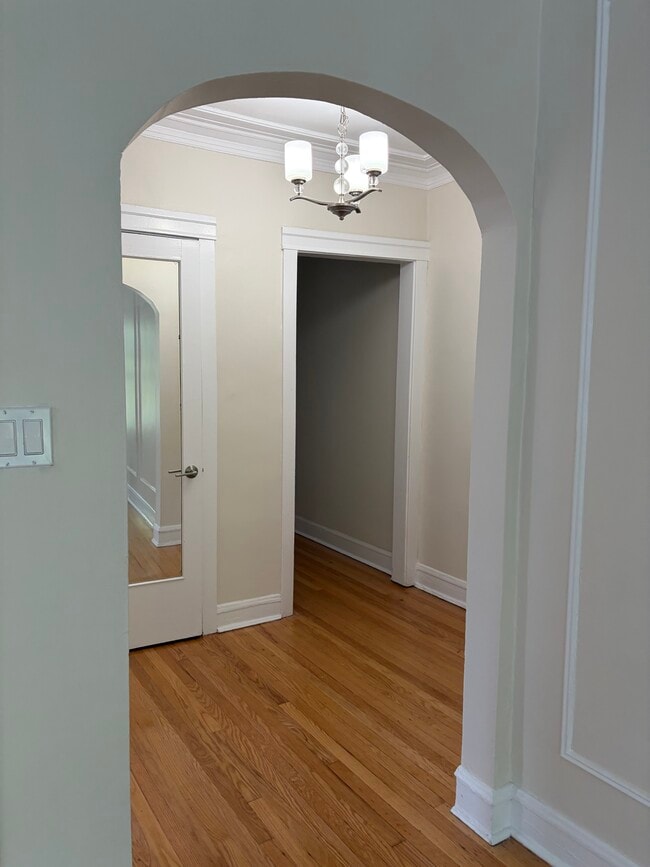 Entryway - 116 Keeney St Unit 3E