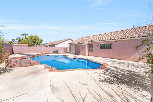 Photo - 5309 French Lavender St