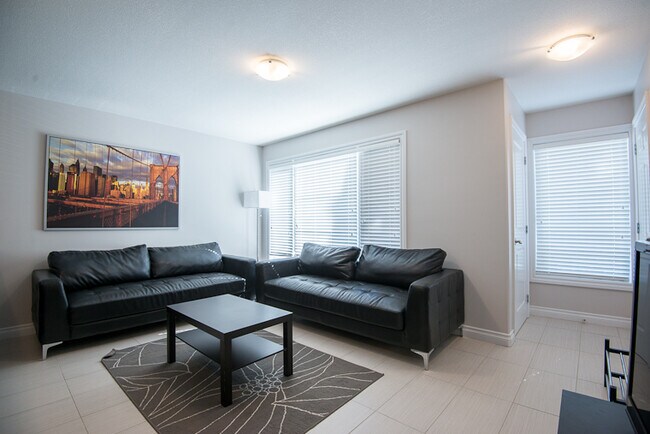 Photo - 110 Cumberland Ave N Unité 1