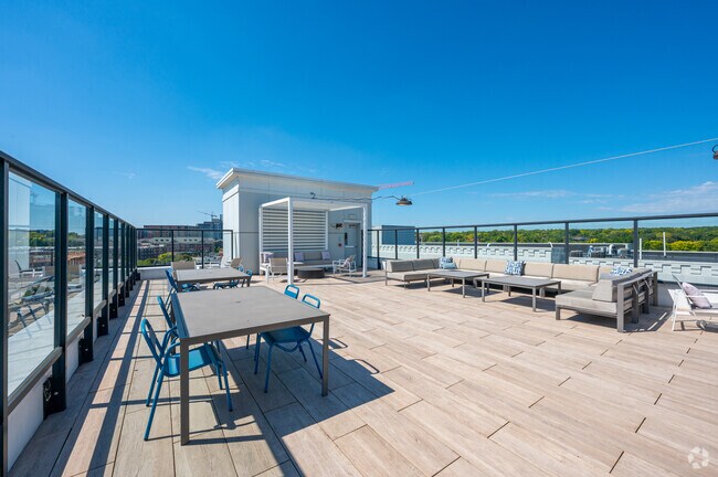 Rooftop Lounge