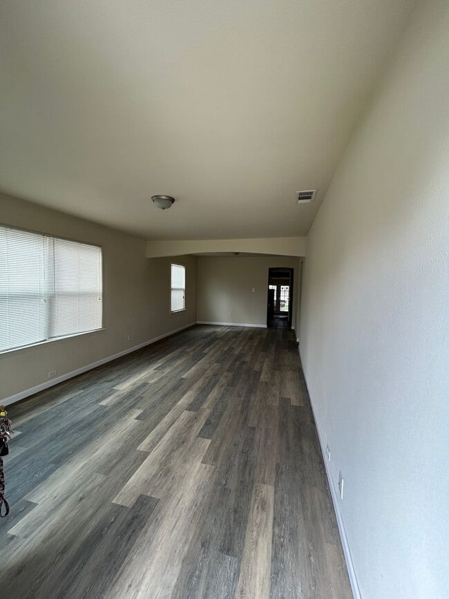 Photo - New New New 2 bedroom house in Northwest H...