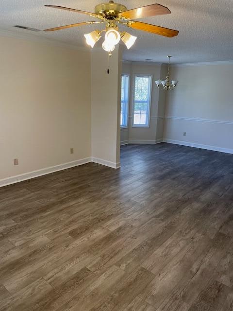 Photo - 35 Radcliff Dr
