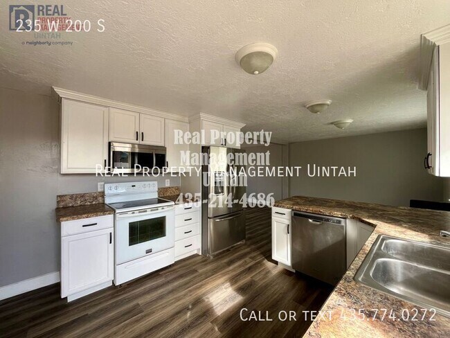 Photo - 235 W 200 S