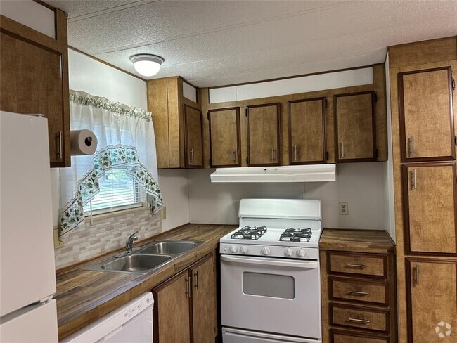 Building Photo - 399 Pope Bend N Rental