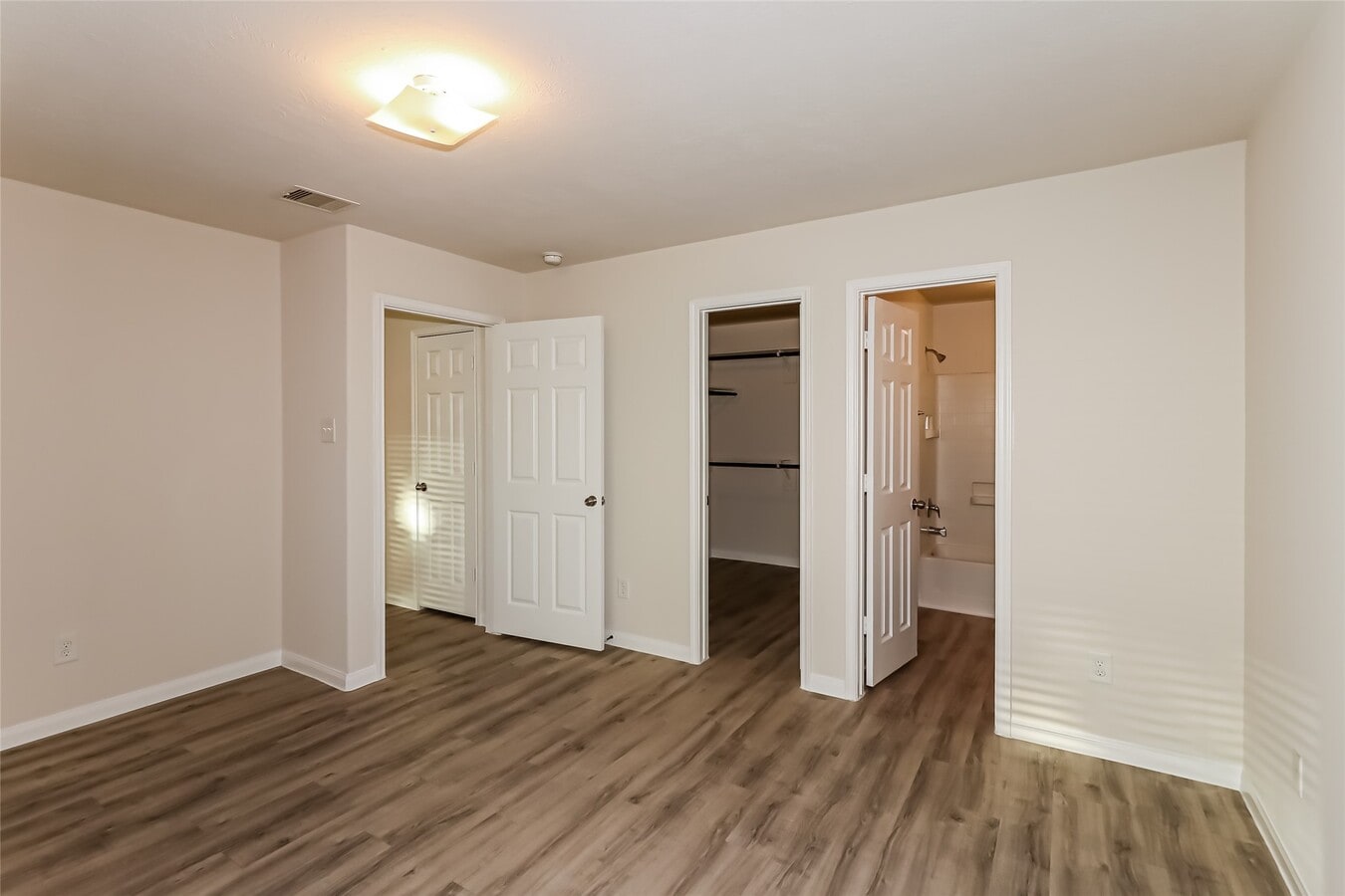 Photo - 5562 Latta Plantation Dr