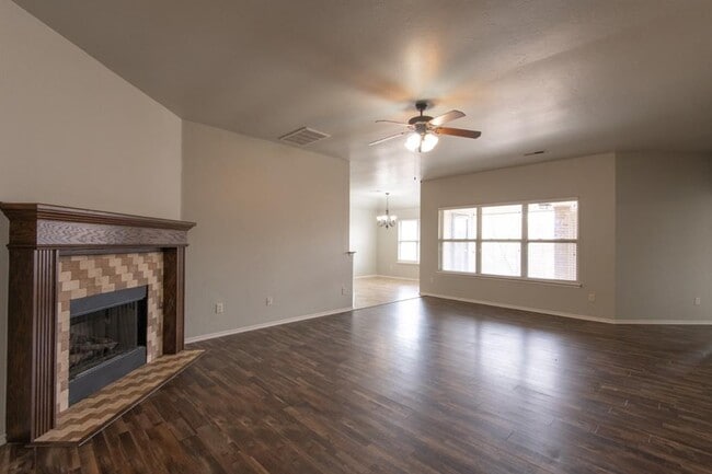 Photo - 14358 Redvine Rd