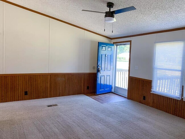 Photo - 112 Woodford Pl Ct