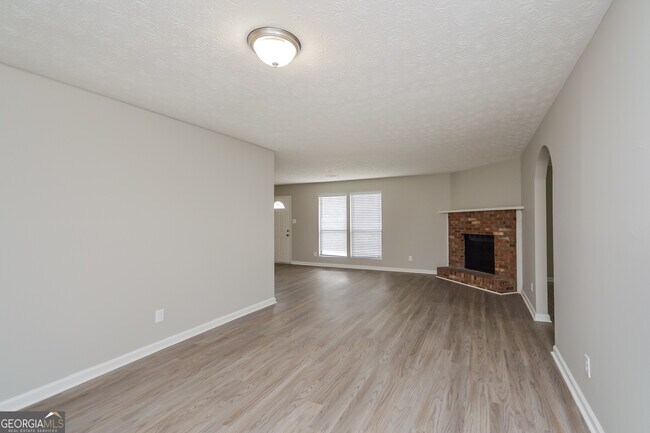 Photo - 5348 Cedar Rock Dr