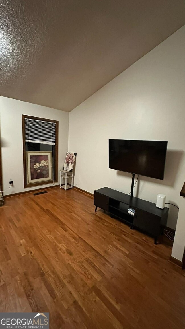 Photo - 3966 N Indian Cir NW