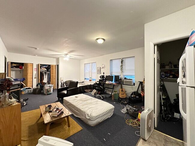 Photo - 5710 N Winthrop Ave Unidad 902