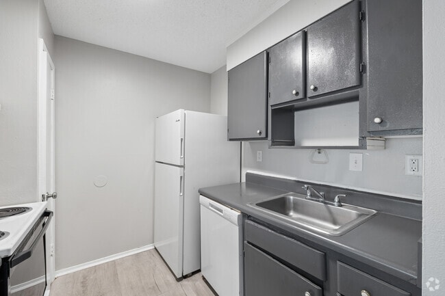 Unit 1 - 2BR, 1BA - 950SF - Kitchen - Shell Pointe Apartments