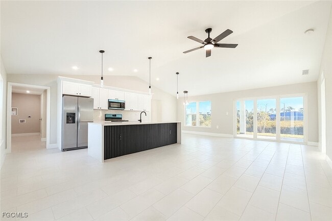 Photo - 112 NW 23rd Ave