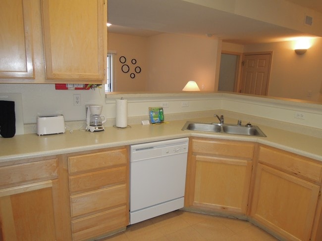 Photo - Canyon Village Los Alamos