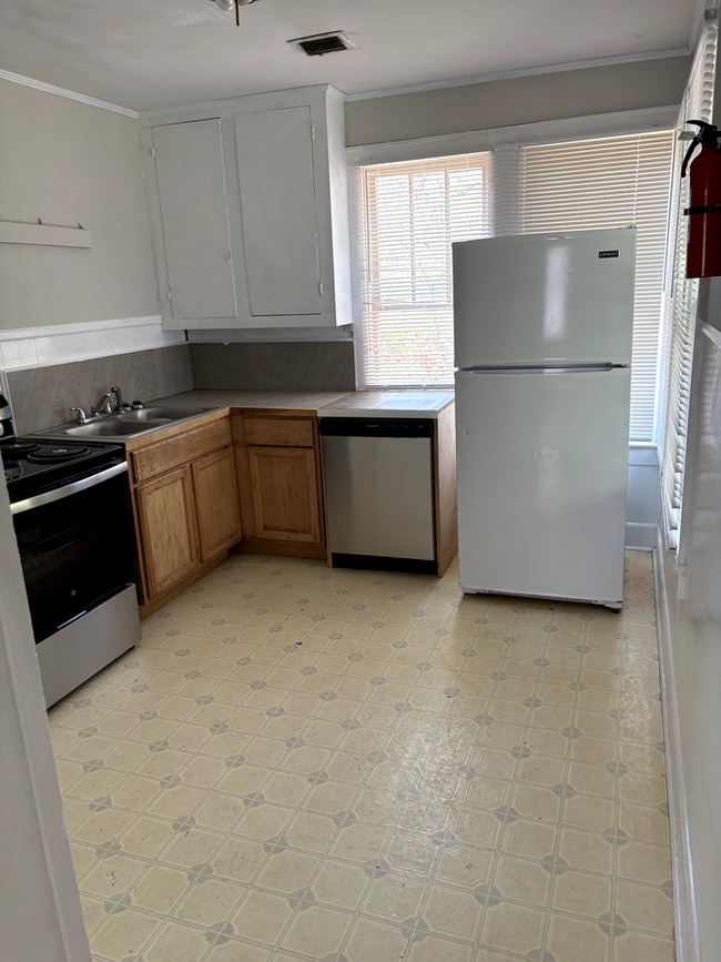 Photo - 1601 W California Ave Unit 1601B W California Ave