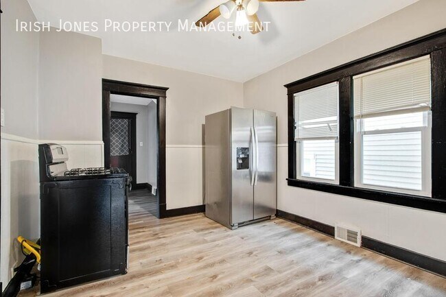 Photo - 128 Crowley Ave Unit Apt. 1