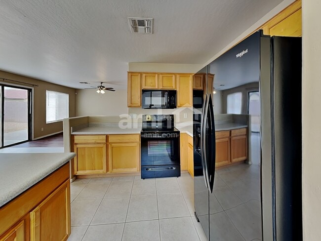 Photo - 10614 W Monte Vista Rd