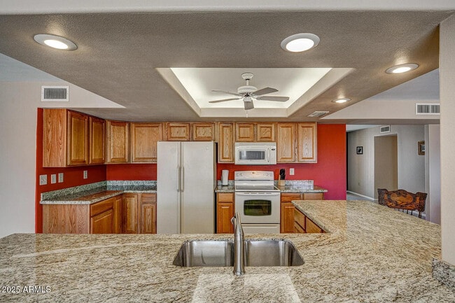 Photo - 13207 W Kodiak Dr