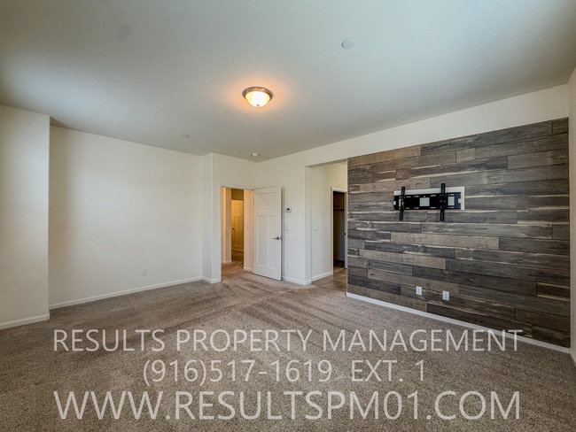 Photo - Beautiful Roseville 4 Bedroom Home