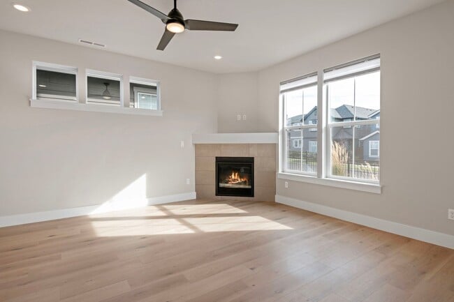 Photo - 20852 SE Denver Dr