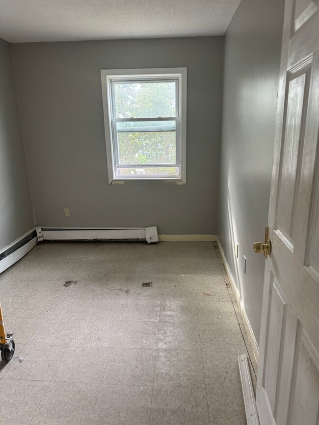 Photo - 162 Branch St Unit Rear